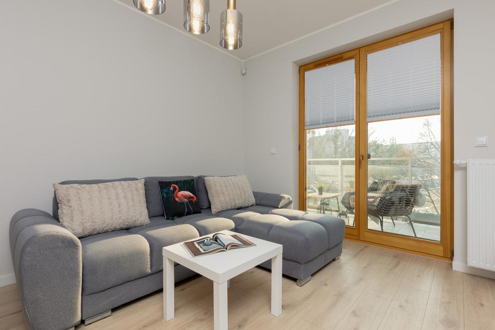 Beautiful Apartament Bobrowiecka With Balcony By Renters * Warszawa